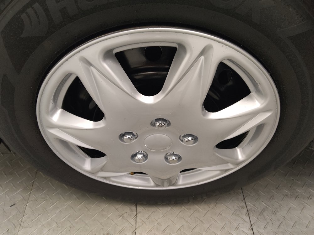 Used 2024 Nissan Altima 2.5 S FWD image 31