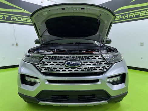 Used 2021 Ford Explorer Limited w/ Hybrid Equipment Group 310A AWD/4WD image 4