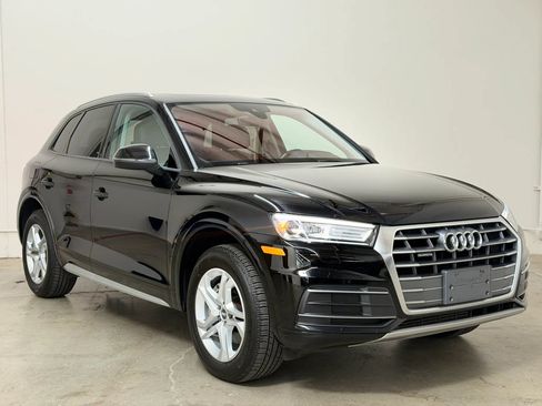Used 2018 Audi Q5 2.0T Premium AWD/4WD image 2