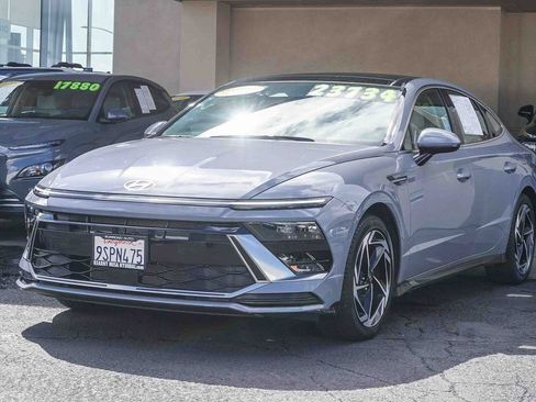 Certified 2024 Hyundai Sonata SEL w/ Convenience Package image 4