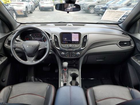 Used 2022 Chevrolet Equinox RS w/ RS Leather Package image 13