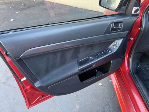 Used 2011 Mitsubishi Lancer Evolution GSR image 16