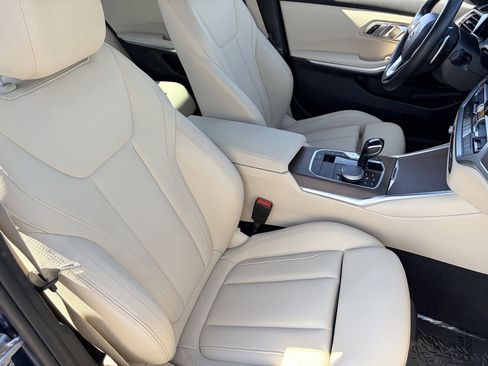 Used 2021 BMW 330i Sedan RWD image 10