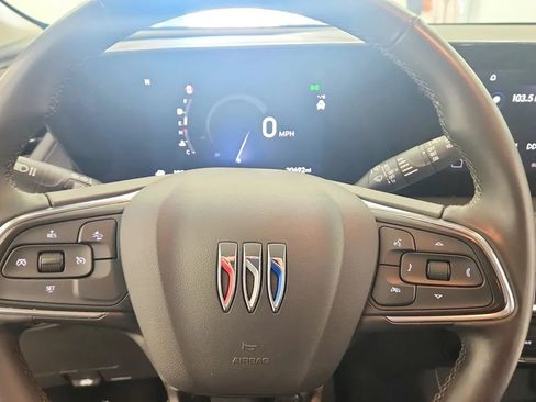 Used 2024 Buick Encore GX Sport Touring image 25