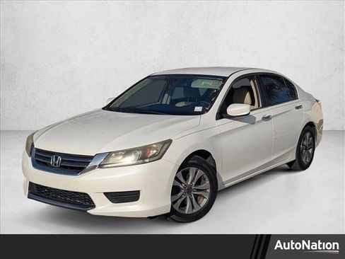 Used 2014 Honda Accord LX image 1