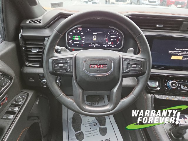 Used 2024 GMC Sierra 1500 AT4 w/ Technology Package AWD/4WD image 9