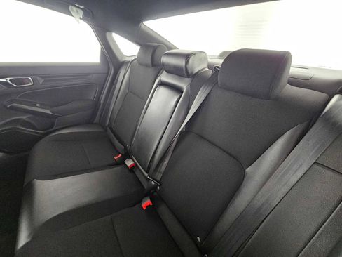 Used 2025 Honda Civic Sport image 17