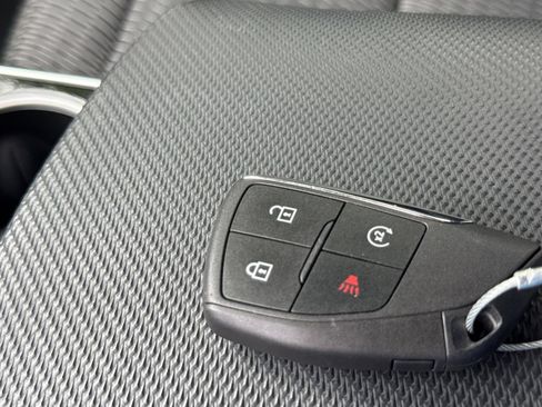 Used 2025 Chevrolet Equinox LT AWD/4WD image 20