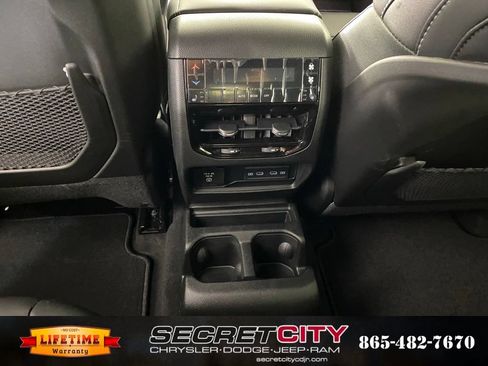 New 2026 Jeep Grand Cherokee L Limited AWD/4WD image 28