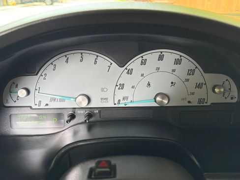 Used 2002 Ford Thunderbird RWD image 18