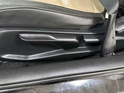 Used 2017 Honda Civic EX-L image 14