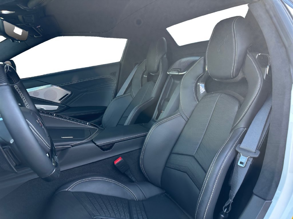 Used 2025 Chevrolet Corvette E-Ray w/ Battery Protection Package AWD/4WD image 15