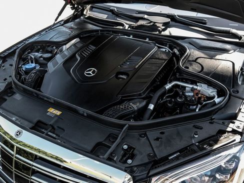 Used 2019 Mercedes-Benz S 560 4MATIC Sedan image 53