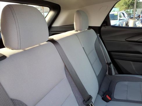 Used 2024 Chevrolet TrailBlazer LS w/ LS Convenience Package image 14