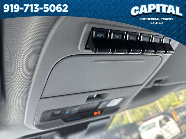 New 2026 Ford F550 4x4 Crew Cab image 34
