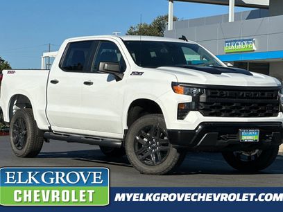 New 2026 Chevrolet Silverado 1500 Custom Trail Boss w/ Turbomax Blackout Package