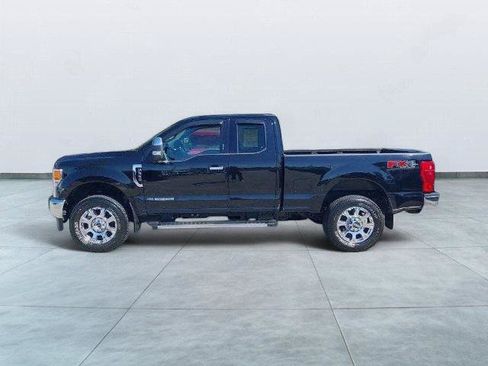 Certified 2021 Ford F350 Lariat w/ Chrome Package AWD/4WD image 4