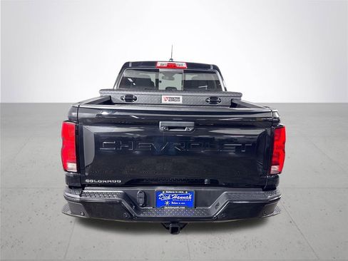 Used 2024 Chevrolet Colorado Z71 w/ Z71 Convenience Package 2 image 7