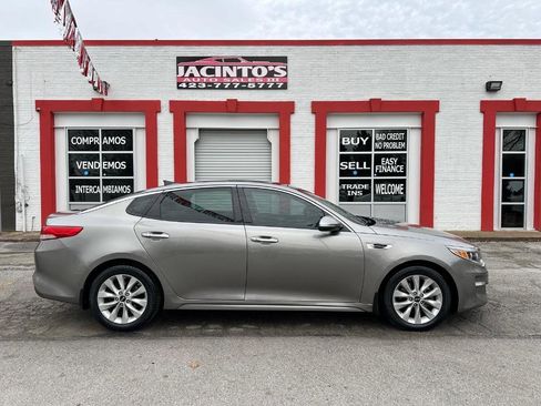 Used 2016 Kia Optima EX w/ Premium Package image 1