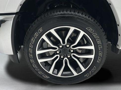 Used 2026 RAM 1500 Limited AWD/4WD image 9
