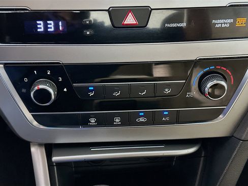 Used 2017 Hyundai Sonata SE FWD image 21
