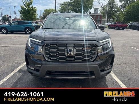 Used 2024 Honda Passport TrailSport image 10