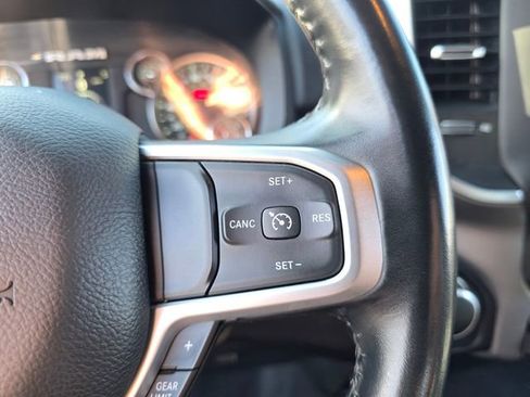 Used 2024 RAM 2500 Big Horn AWD/4WD image 25