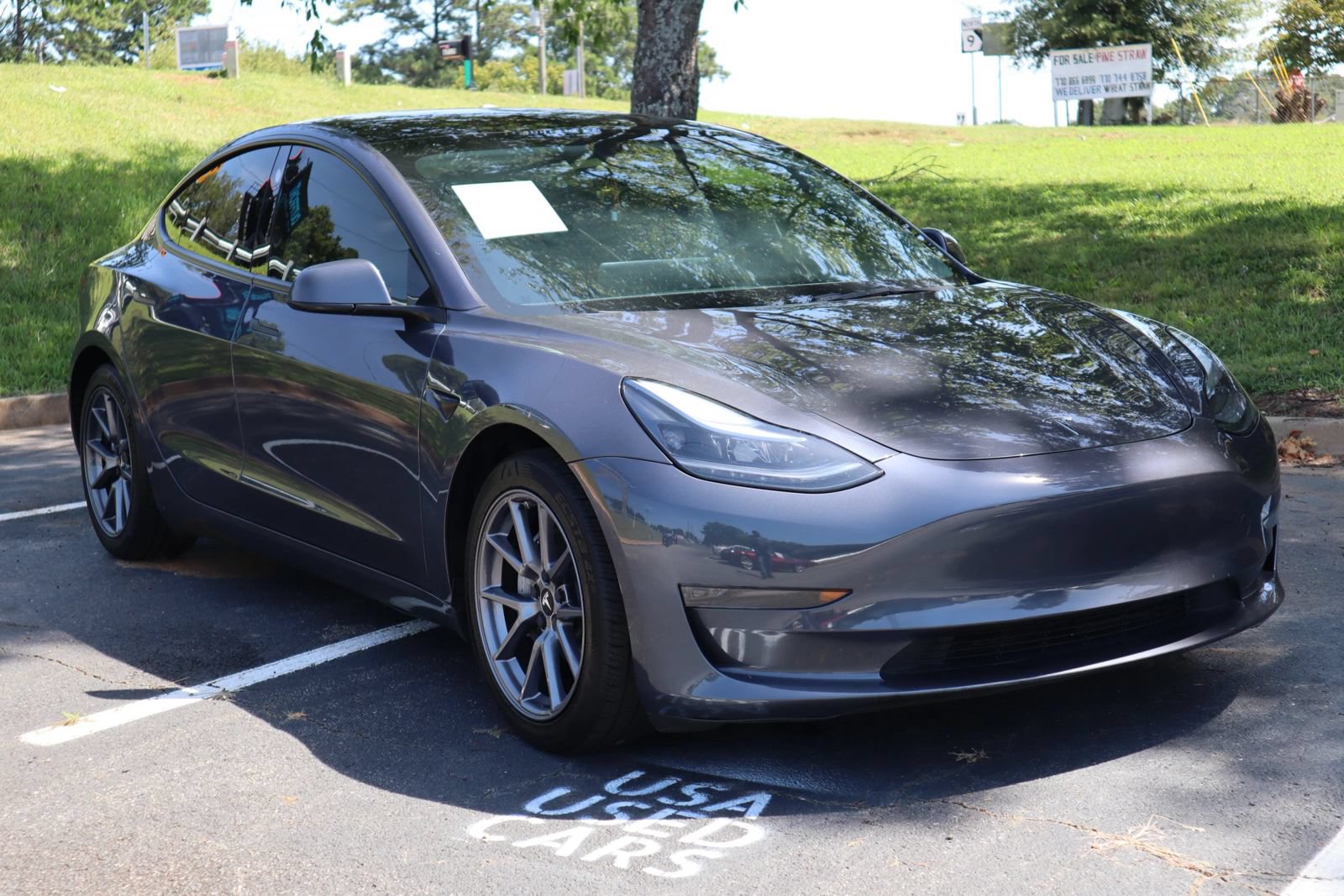 Used 2023 Tesla Model 3 Standard Range RWD image 4