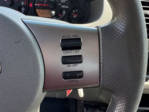 Used 2008 Nissan Frontier SE w/ SE Value Truck Pkg image 18