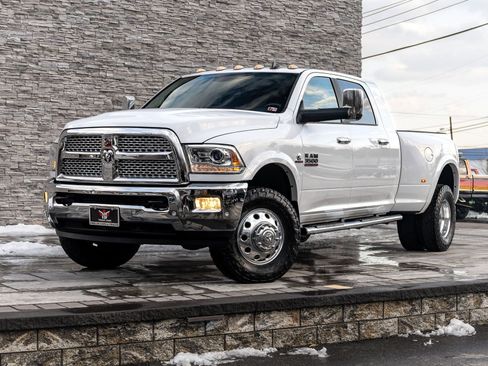 Used 2017 RAM 3500 Laramie image 1