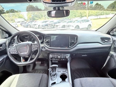 Used 2024 Dodge Durango R/T RWD image 12