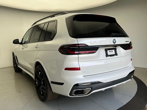 Certified 2023 BMW X7 xDrive40i w/ M Sport Package image 4