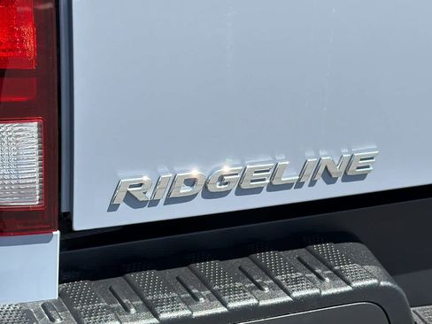Used 2022 Honda Ridgeline Black Edition image 27