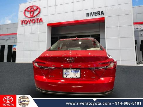 Used 2025 Toyota Camry LE w/ Convenience Package FWD image 4