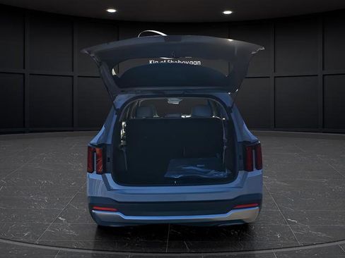 New 2026 Kia Sorento S image 13