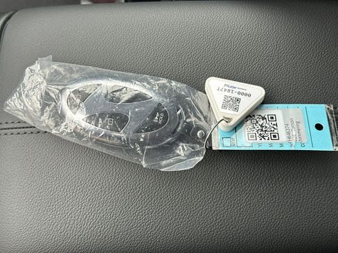 New 2026 Hyundai Tucson SE image 27