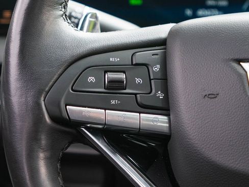 Used 2025 Cadillac CT5 Premium Luxury RWD image 17