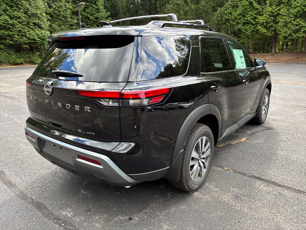 New 2026 Nissan Pathfinder SL AWD/4WD image 7