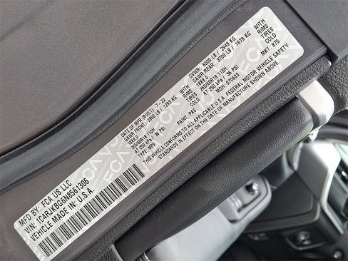 Used 2022 Jeep Grand Cherokee L Limited w/ Luxury Tech Group II image 28