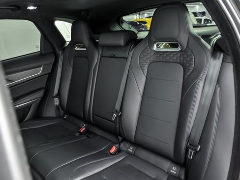 Used 2023 Jaguar F-PACE SVR AWD/4WD image 20