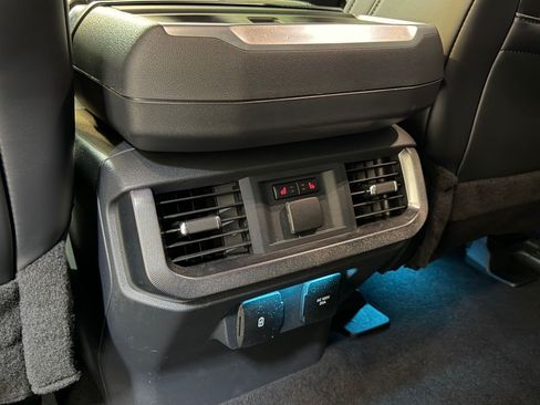 Used 2025 Ford F150 Platinum AWD/4WD image 50