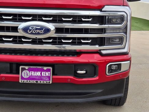 Used 2024 Ford F250 Platinum image 6