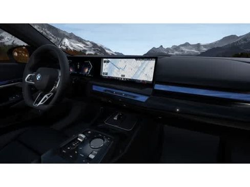 New 2026 BMW 530i xDrive AWD/4WD image 14