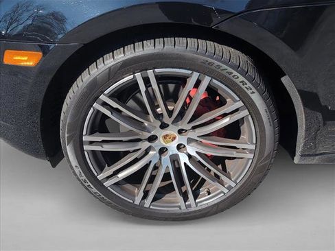 Used 2017 Porsche Macan GTS image 26