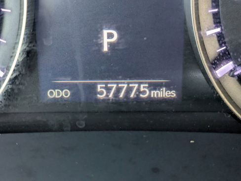 Used 2020 Lexus RX 350L Luxury image 33