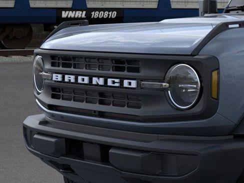 New 2025 Ford Bronco 2-Door image 19
