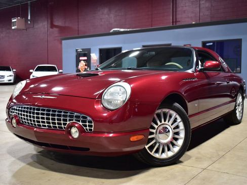 Used 2004 Ford Thunderbird image 4
