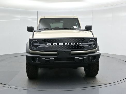 New 2025 Ford Bronco Badlands image 23
