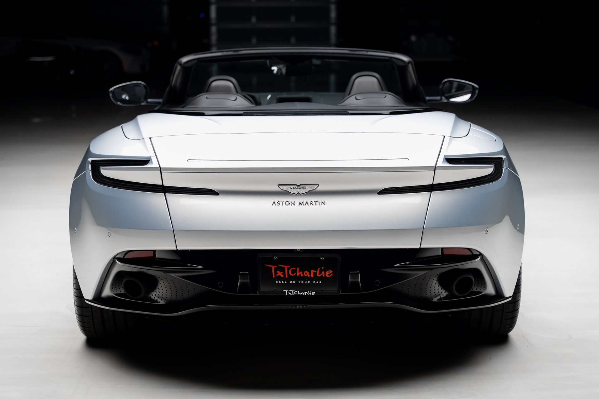 Used 2019 Aston Martin DB11 Volante RWD image 27