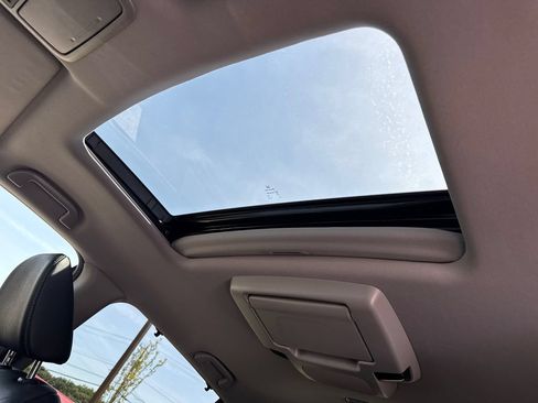 Used 2020 Honda Pilot Touring image 35